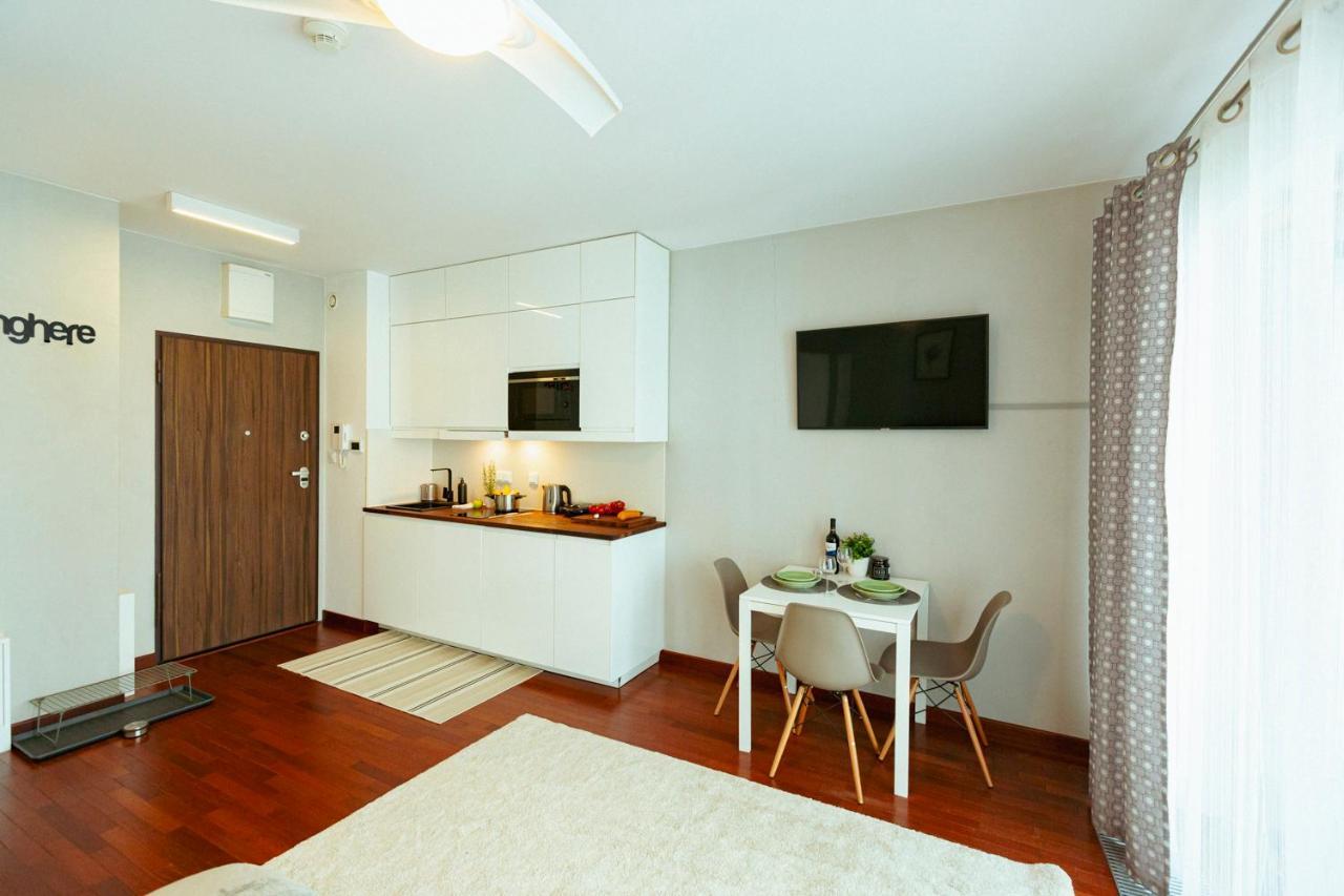 Pawia 51 - Piekny Wiok Na Centrum Warszawy - Duzy Balkon - Smart Tv 55 Cali Wifi - Good Apartments Warsaw Ngoại thất bức ảnh