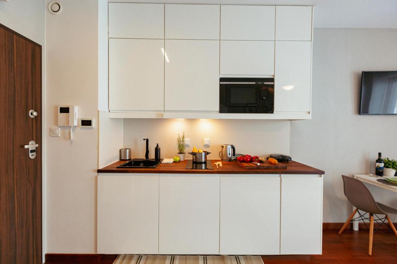 Pawia 51 - Piekny Wiok Na Centrum Warszawy - Duzy Balkon - Smart Tv 55 Cali Wifi - Good Apartments Warsaw Ngoại thất bức ảnh