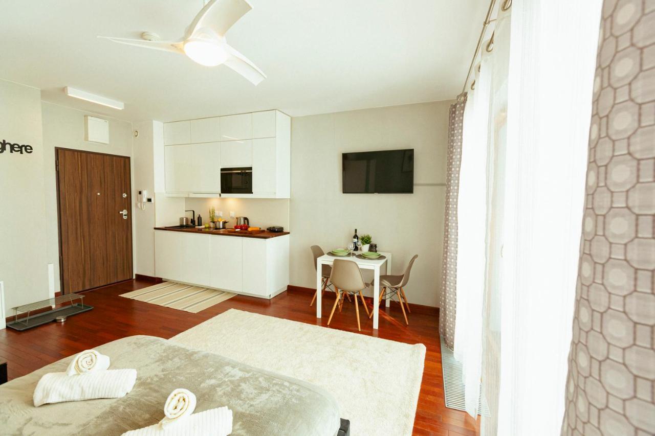 Pawia 51 - Piekny Wiok Na Centrum Warszawy - Duzy Balkon - Smart Tv 55 Cali Wifi - Good Apartments Warsaw Ngoại thất bức ảnh